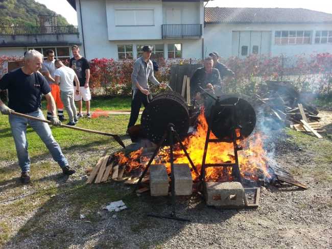 CASTAGNATA PETTENASCO