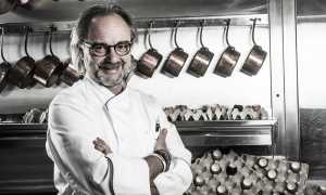 Marco Sacco Portrait in cucina smile llr