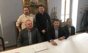 Mercato Omegna Gruppo