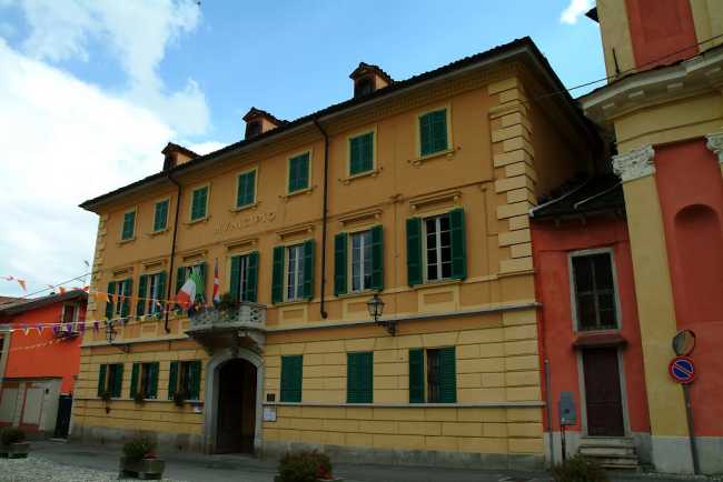 ameno palazzo tornielli