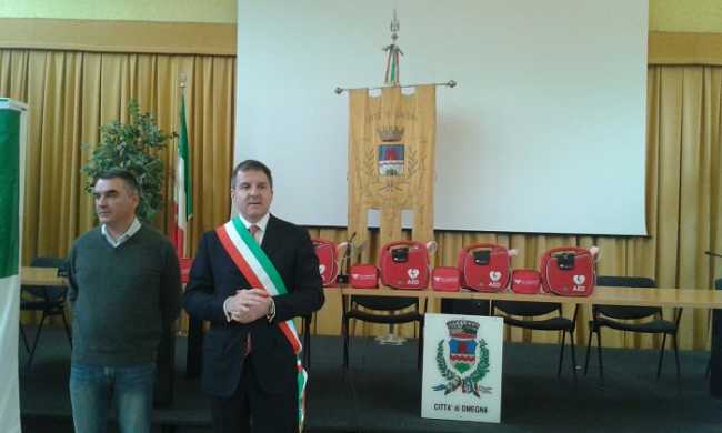 consegna defibrillatori