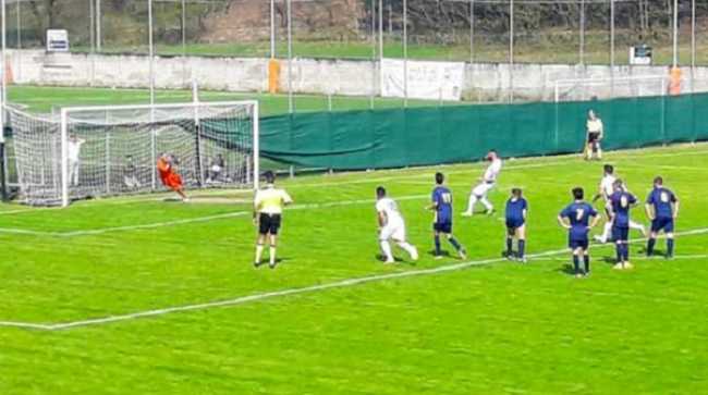 gozzano calcio rigore Cusio24