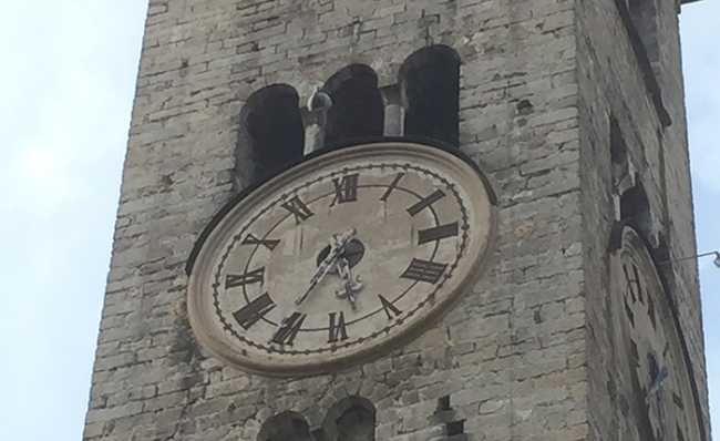 orologio campanile guasto