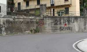 scritte muro omegna