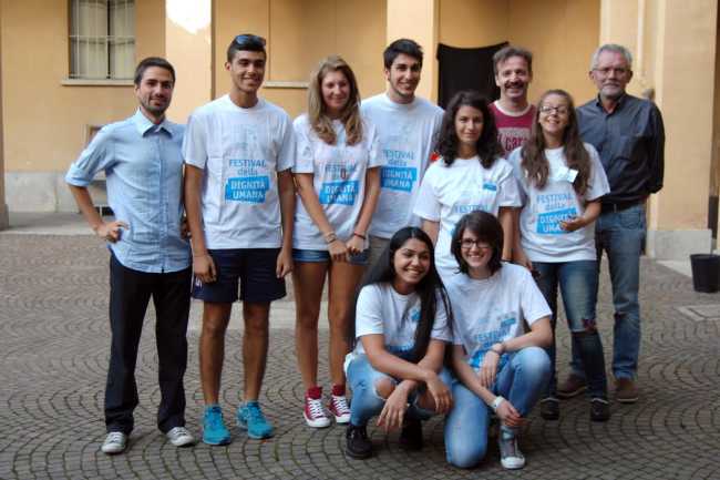 staff festival dignita