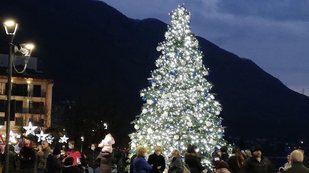 omegna natale 1