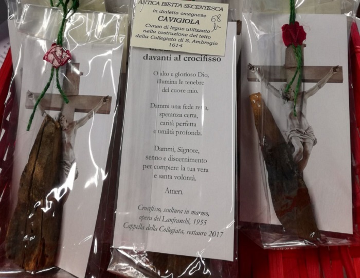 Omegna: in vendita la cavigiole del tetto della collegiata Sant’Ambrogio