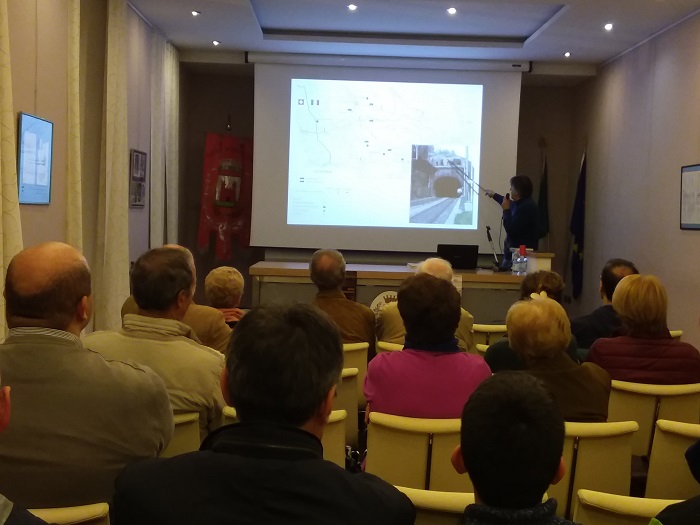 Lorenzo Parachini a Gravellona per l'ottobre culturale