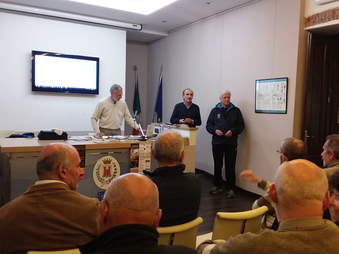 Massimo Flematti a Gravellona parla di Rivoluzione russa