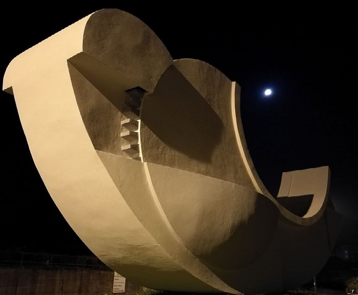 Omegna, ripulito il Monumento ai Caduti