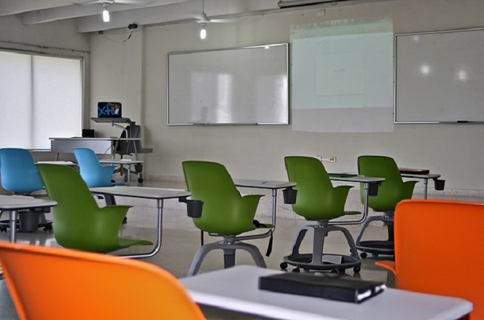   Corso gratuito serale di Tecnico Informatico nella sede Enaip di Omegna