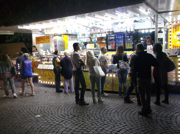 San Vito: il fascino, intramontabile, delle Bancarelle.Foto